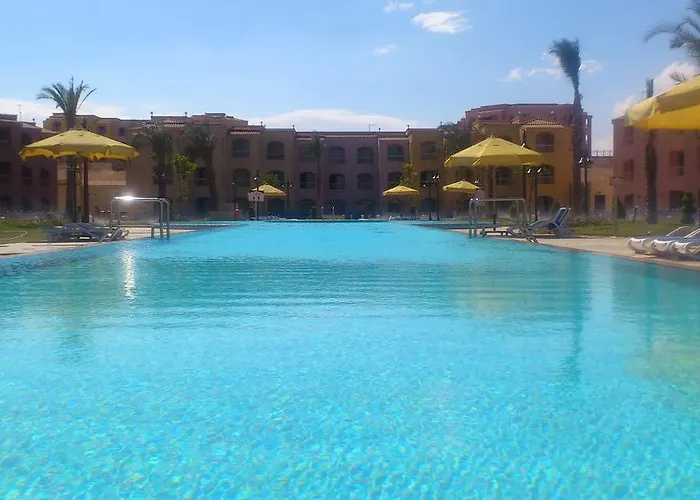 One Bedroom At Porto South Royal Sea View Families Only Apartment